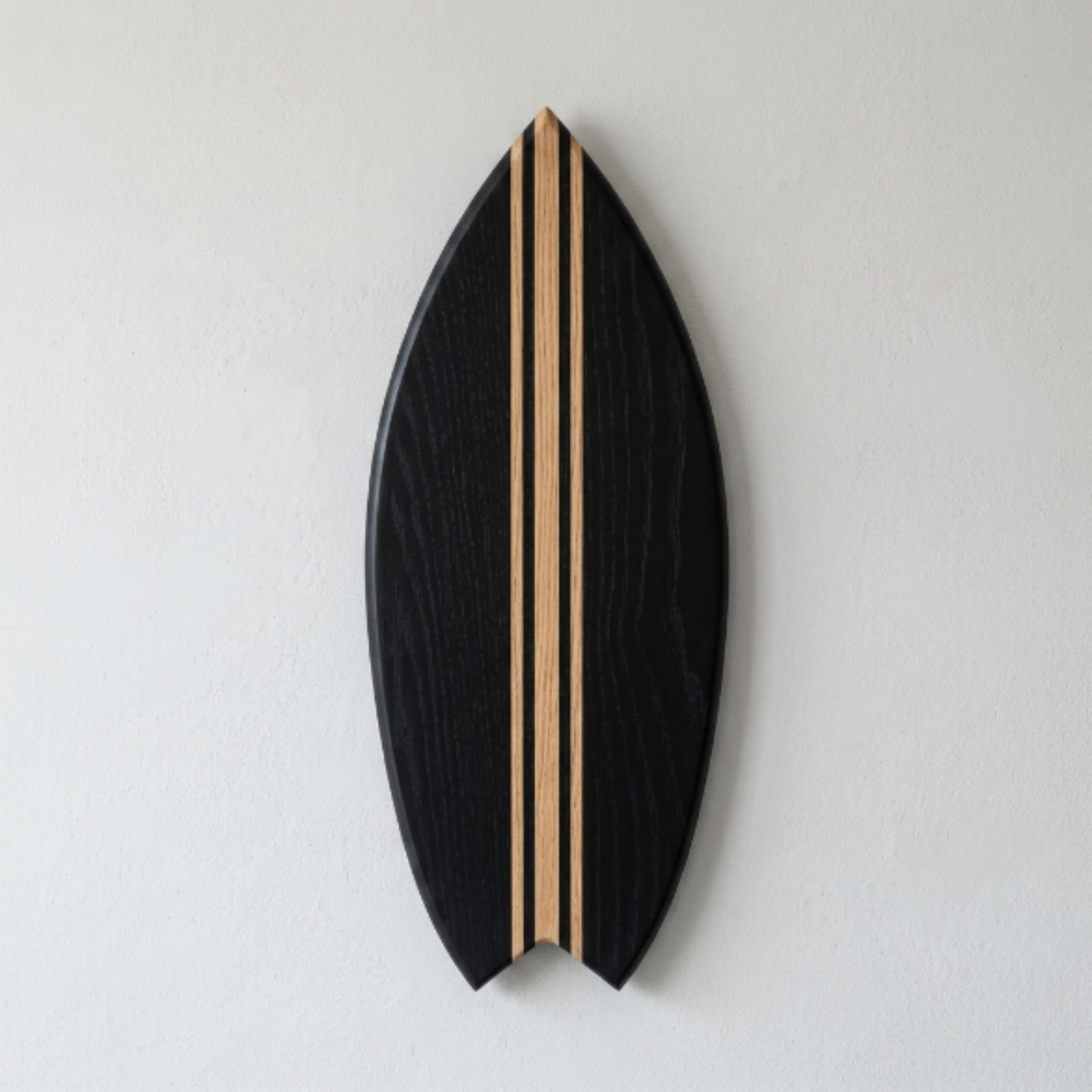 Planche de Surf déco - Base noire, lignes bois