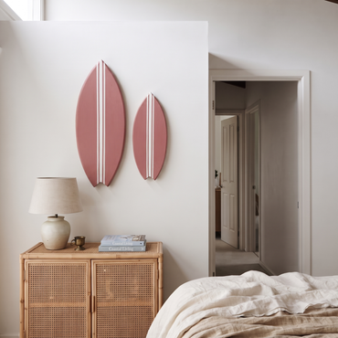 Planche de Surf déco - Base rose, lignes blanches