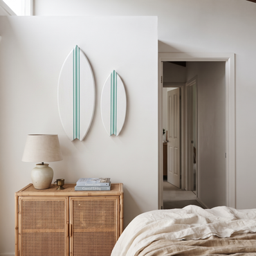 Planche de Surf déco - Base blanche, lignes vert jade