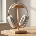 Porte-Casque Audio en Chêne Massif et Acier – Le Classique