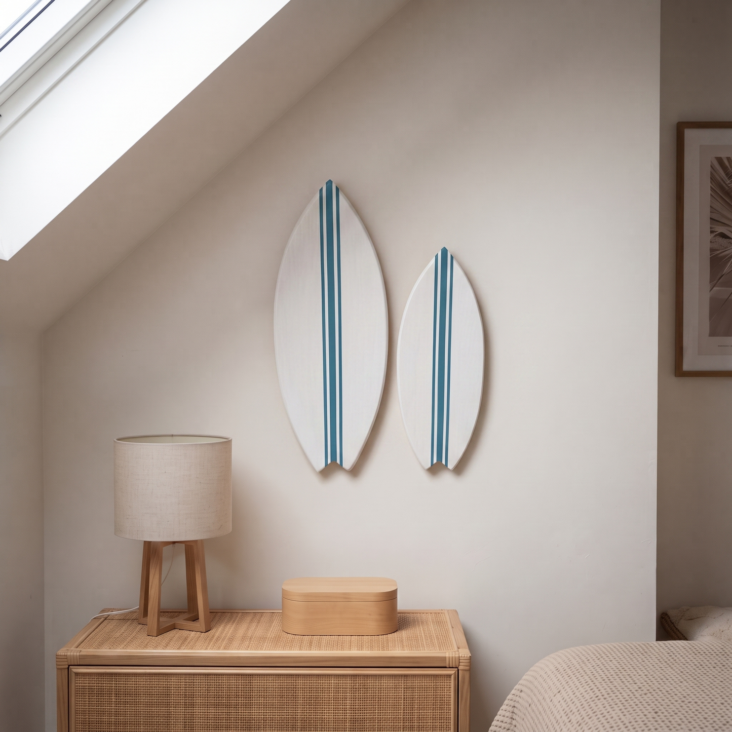 Planche de Surf déco - Base blanche, lignes marée haute