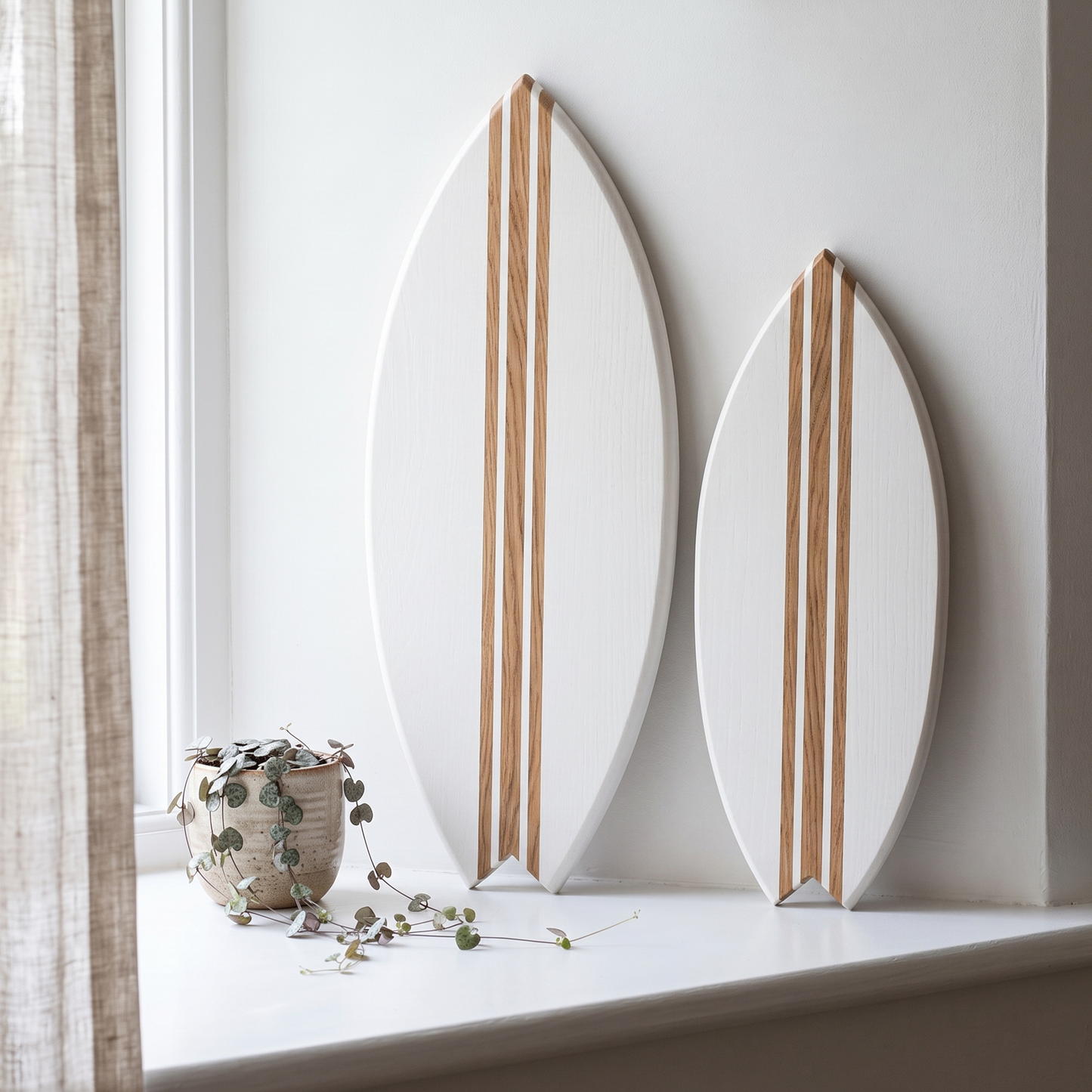 Planche de Surf déco - Base blanche, lignes bois