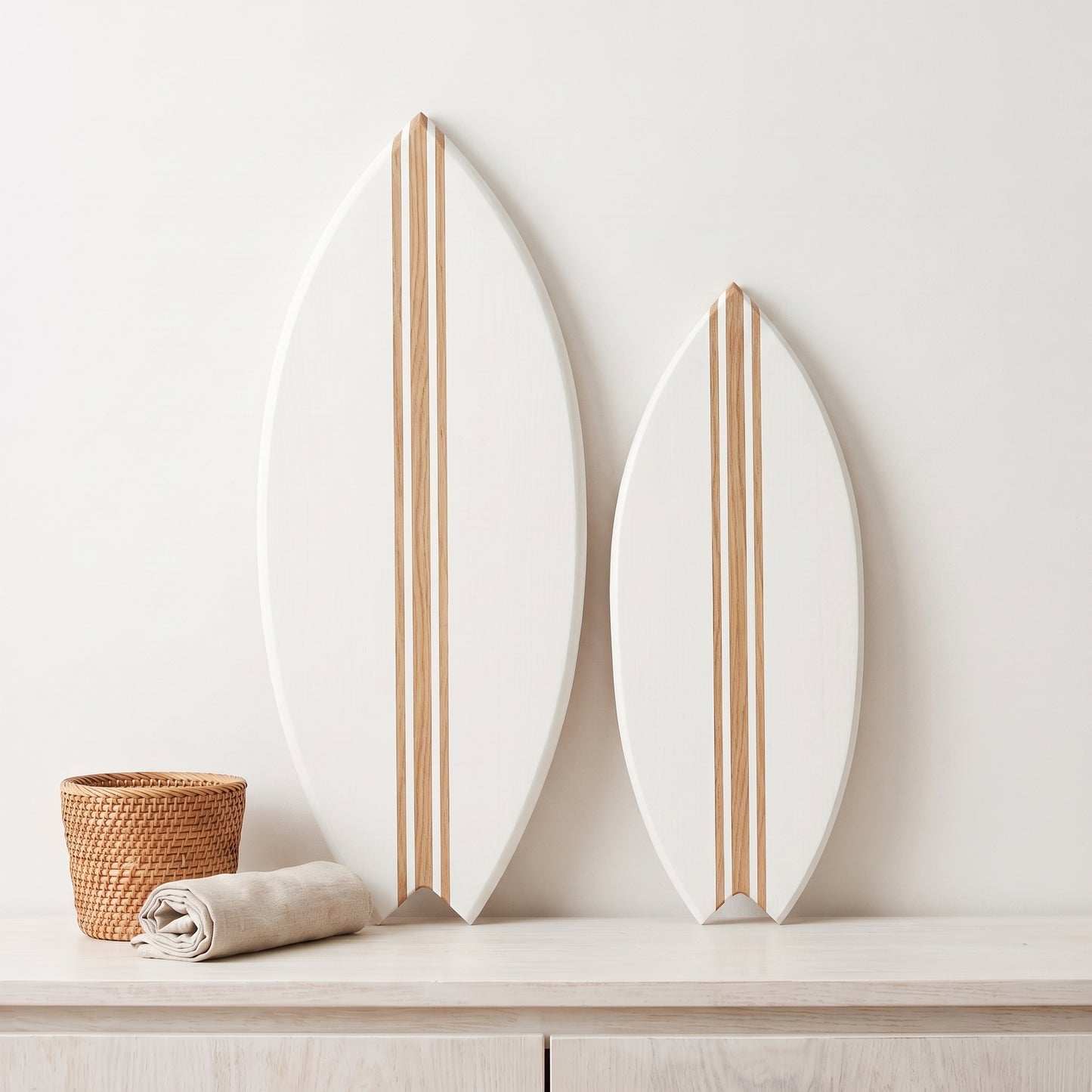 Planche de Surf déco - Base blanche, lignes bois