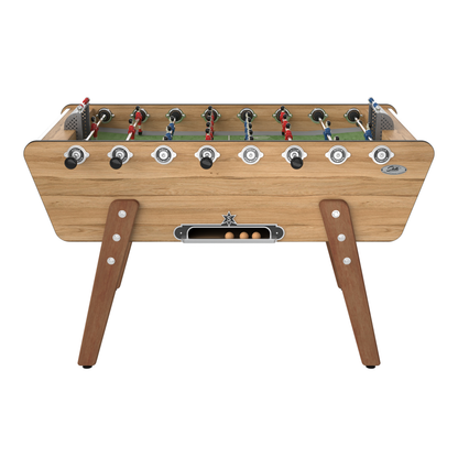 Vue de face du modèle Champion Outdoor chêne avec barres en inox et joueurs en aluminium, idéal pour une terrasse moderne.