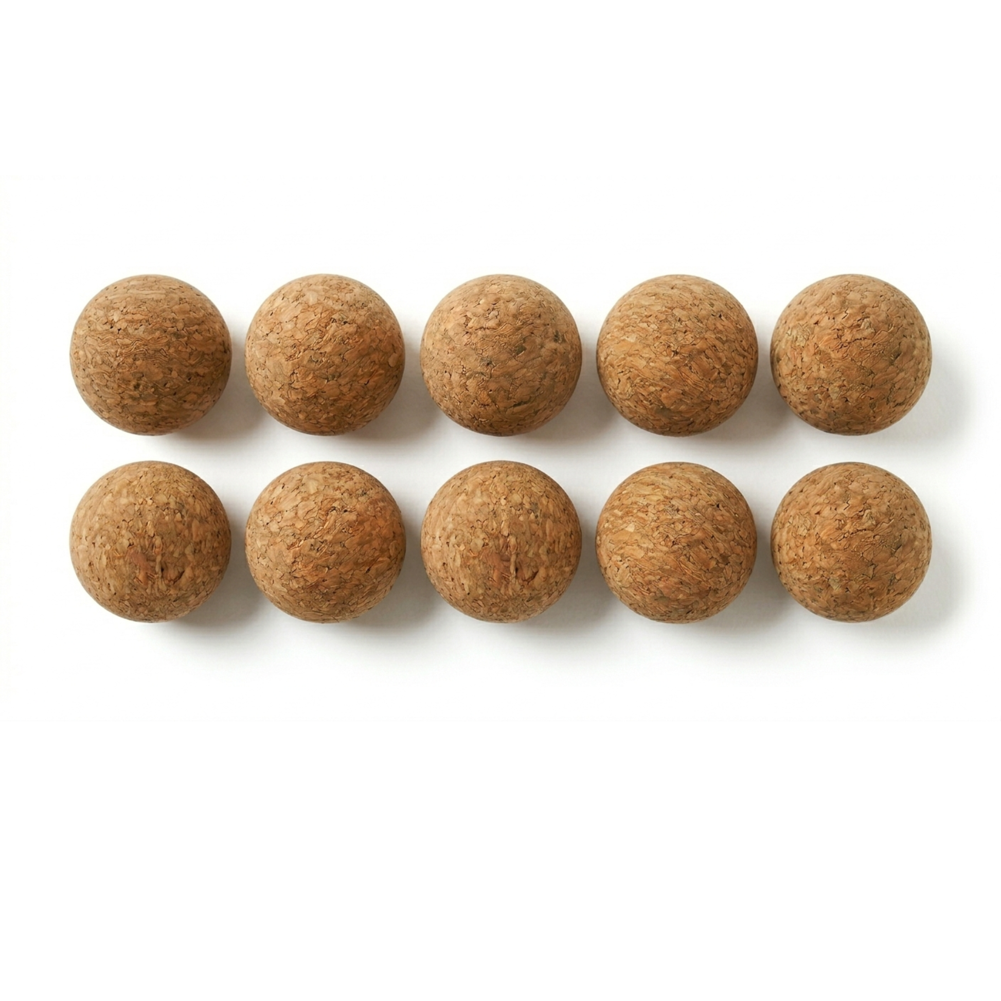 Lot de 10 balles de baby-foot en liège naturel de 13g, idéal pour un jeu silencieux, authentique et un contrôle de balle précis.